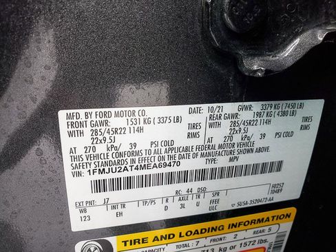 Used 2021 Ford Expedition Limited image 11