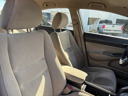 Used 2011 Honda Civic LX image 27