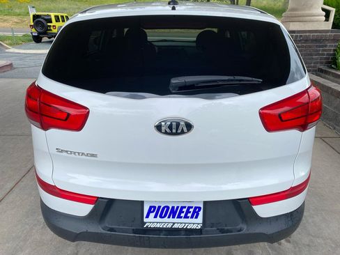 Used 2014 Kia Sportage LX AWD/4WD image 4