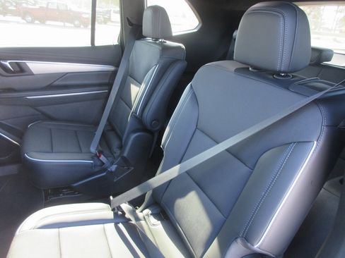 New 2026 Buick Enclave Preferred image 14