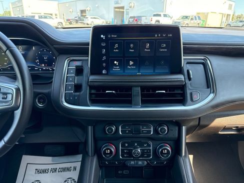 Used 2024 Chevrolet Suburban LT AWD/4WD image 18