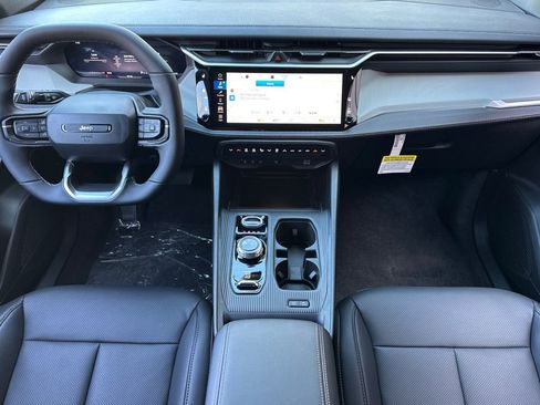 New 2026 Jeep Cherokee Limited AWD/4WD image 12