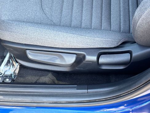 Used 2025 Kia K4 EX FWD image 19