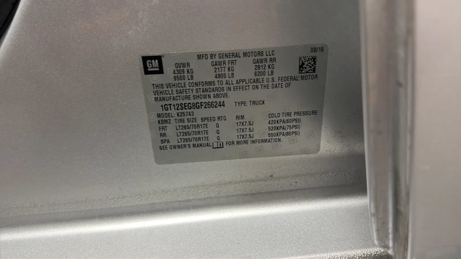 Used 2016 GMC Sierra 2500 SLE w/ SLE Preferred Package AWD/4WD image 24