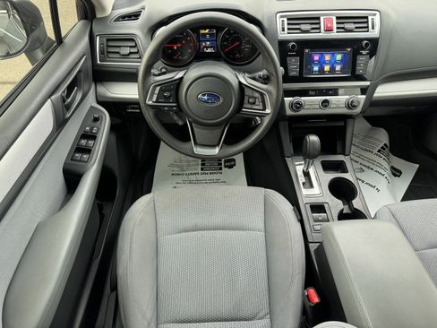 Used 2018 Subaru Outback 2.5i image 16