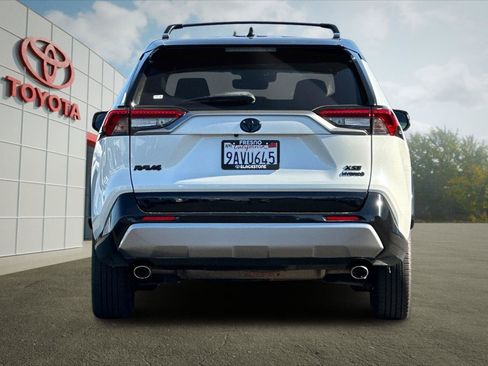 Certified 2022 Toyota RAV4 XSE AWD/4WD image 4