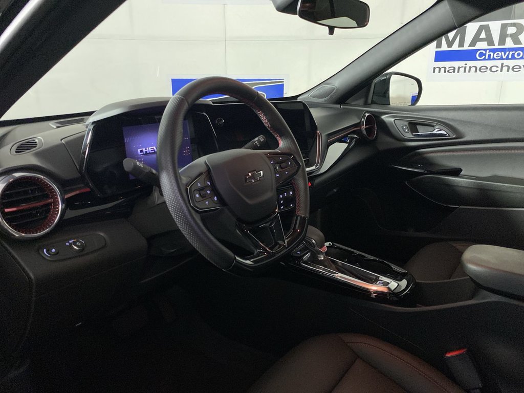 Used 2026 Chevrolet Trax RS w/ Driver Confidence Package FWD image 15