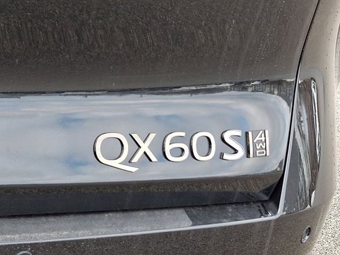 New 2026 INFINITI QX60 Sport image 22