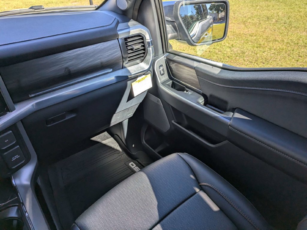 New 2026 Ford F150 Lariat w/ Equipment Group 501A Mid AWD/4WD image 17