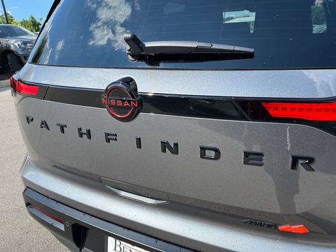 Certified 2026 Nissan Pathfinder Rock Creek AWD/4WD image 43