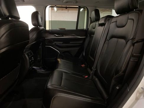 Used 2022 Jeep Grand Cherokee Limited 4xe w/ Luxury Tech Group II AWD/4WD image 73