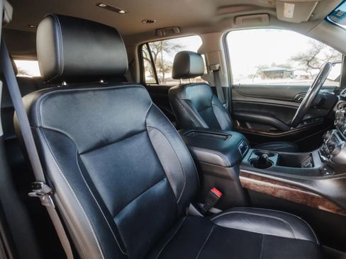 Used 2020 Chevrolet Tahoe LT image 33