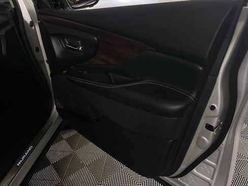 Used 2024 Nissan Murano Platinum w/ Cargo Package image 32