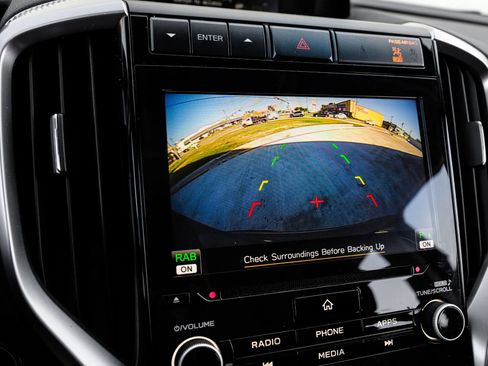 Used 2020 Subaru Ascent Limited image 24