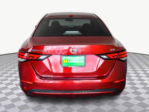 Used 2021 Nissan Sentra SV image 7