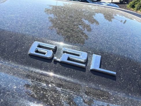 Used 2024 Chevrolet Silverado 1500 High Country AWD/4WD image 2