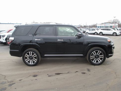 Used 2023 Toyota 4Runner Limited image 4
