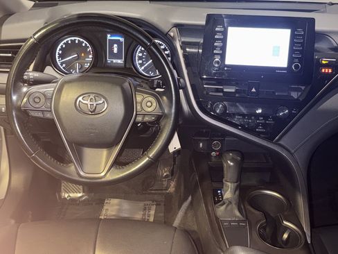 Used 2023 Toyota Camry SE FWD image 29