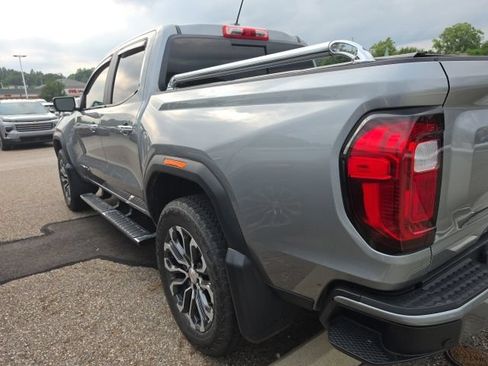 Used 2023 GMC Canyon Denali AWD/4WD image 4