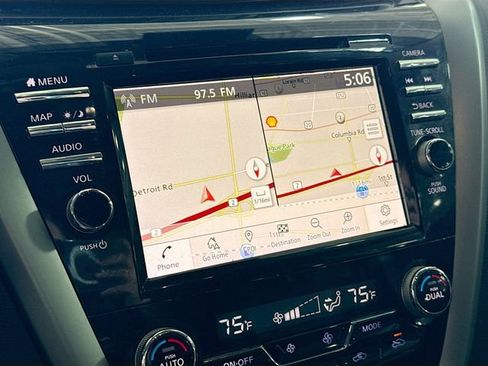 Used 2020 Nissan Murano SL w/ Moonroof Package AWD/4WD image 14