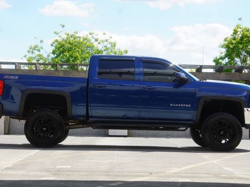 Used 2017 Chevrolet Silverado 1500 LT w/ All Star Edition AWD/4WD image 15