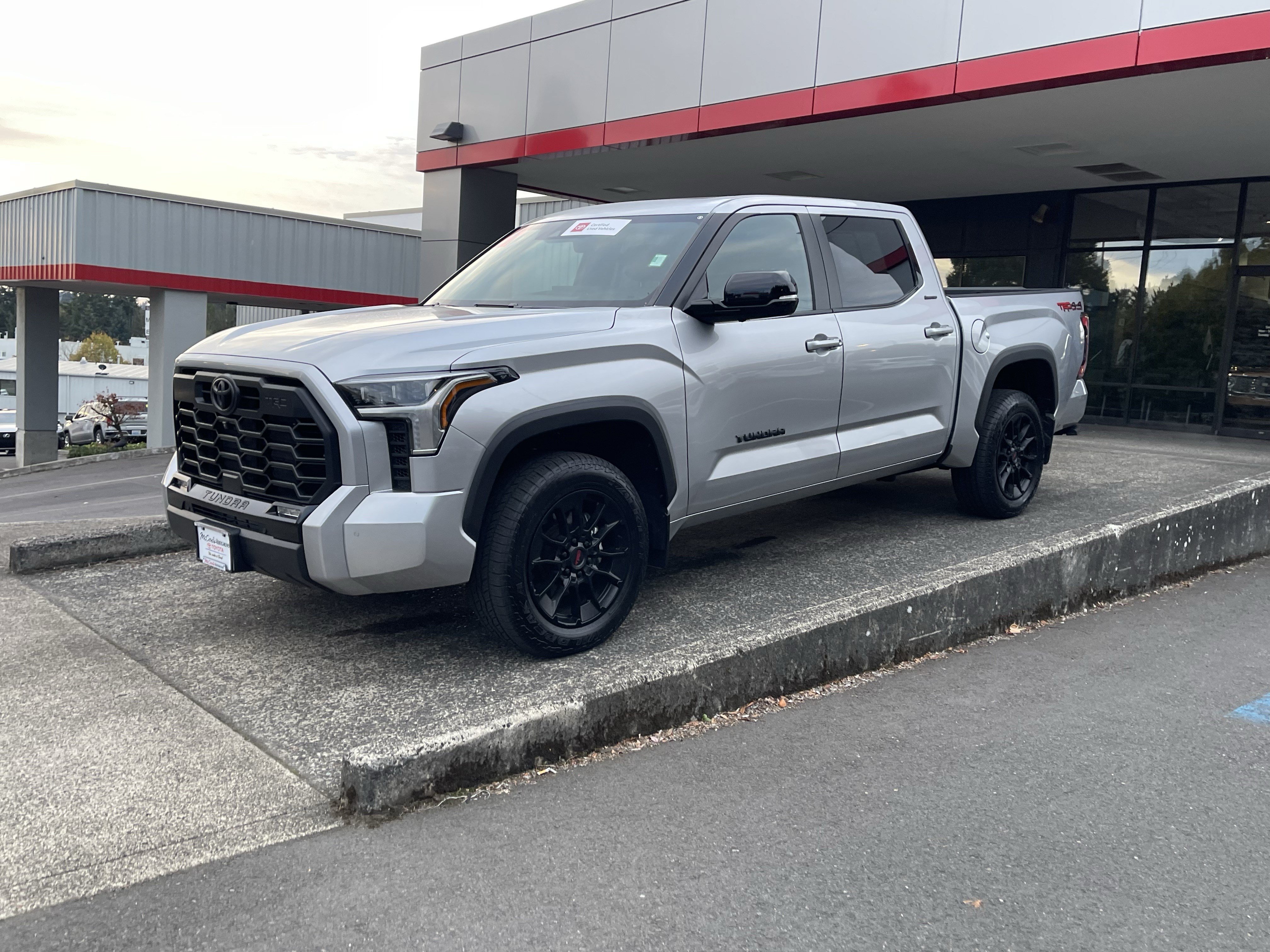 Certified 2025 Toyota Tundra Limited w/ TRD Off-Road Package AWD/4WD image 4