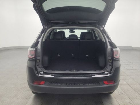 Used 2022 Jeep Compass Latitude AWD/4WD image 29