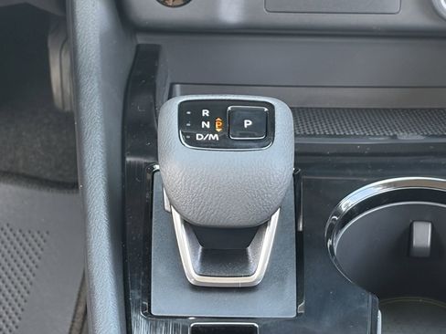 New 2026 Nissan Rogue SV FWD image 31