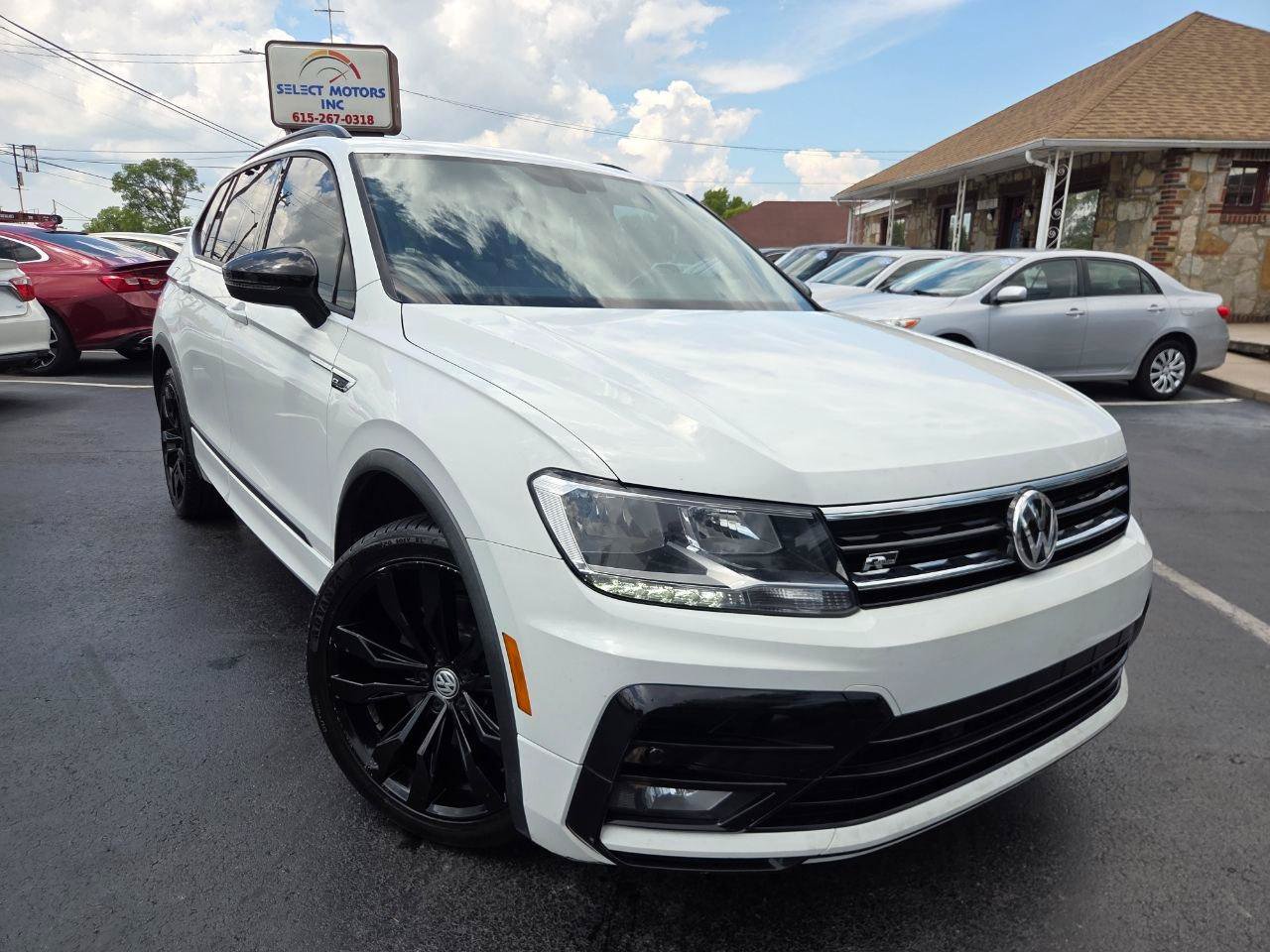 Used 2020 Volkswagen Tiguan SE R-Line FWD image 7