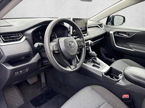 Certified 2025 Toyota RAV4 XLE FWD image 9