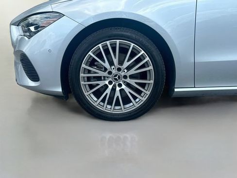 Used 2025 Mercedes-Benz CLA 250 4MATIC image 33