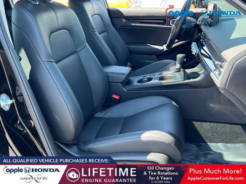 Used 2024 Honda Civic Touring image 21