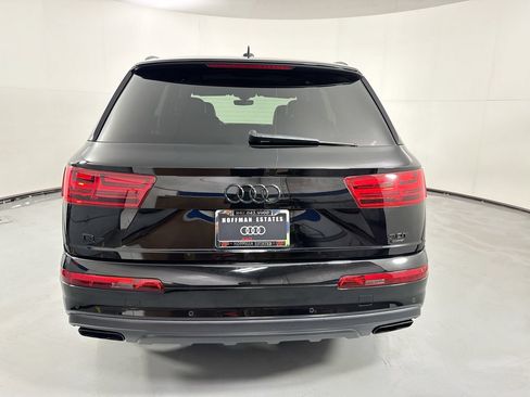Used 2018 Audi Q7 3.0T Prestige w/ Prestige Package AWD/4WD image 6