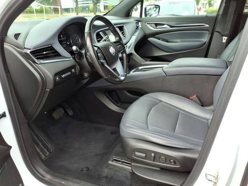 Used 2022 Buick Enclave Premium AWD/4WD image 10