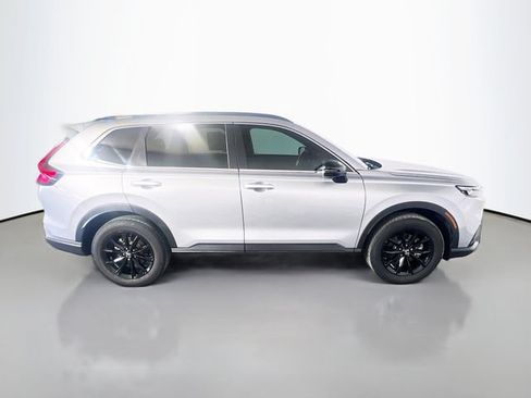 Used 2025 Honda CR-V Sport image 9