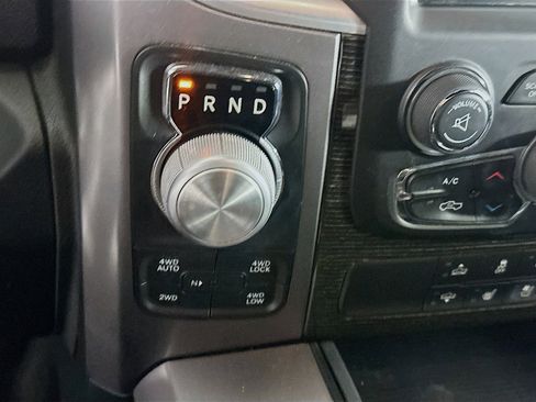 Used 2017 RAM 1500 Limited image 25