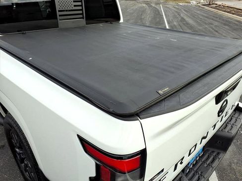 Used 2022 Nissan Frontier SV image 25