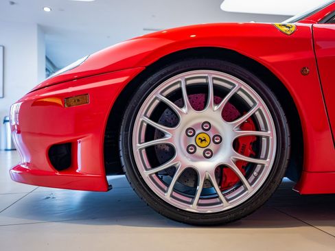 Used 2004 Ferrari 360 Challenge Stradale image 3
