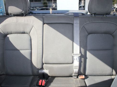 Used 2015 Chevrolet Colorado LT w/ LT Convenience Package RWD image 6