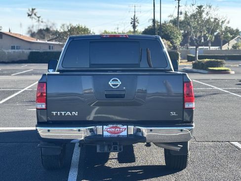 Used 2012 Nissan Titan SL w/ SL Technology Pkg image 6