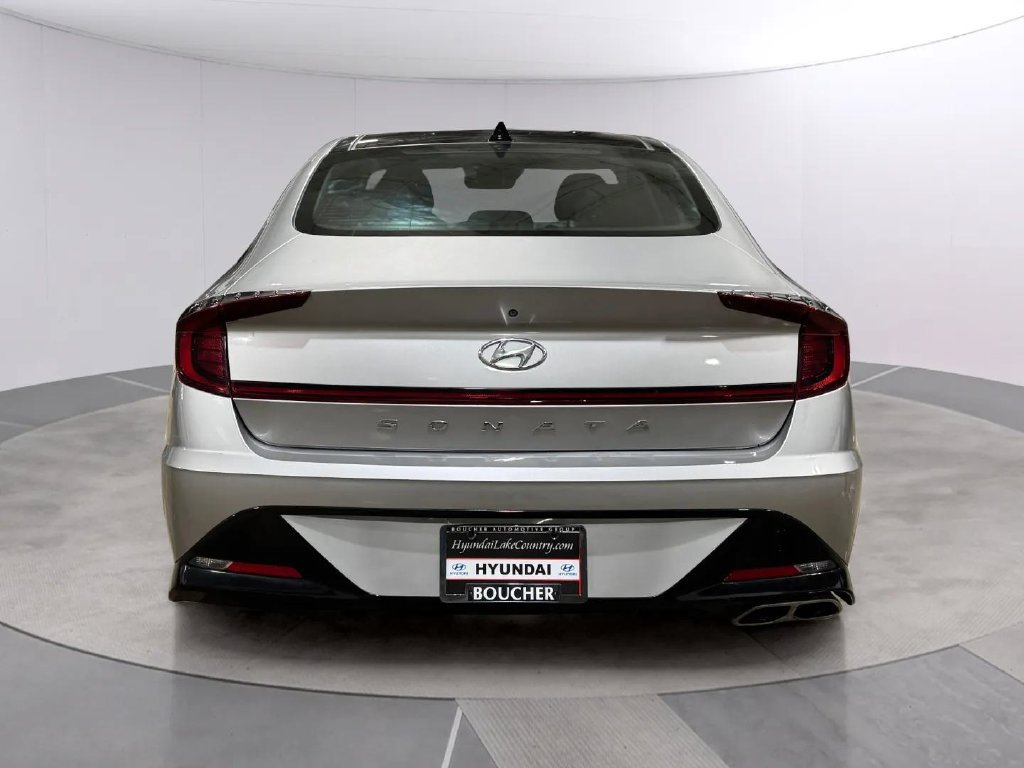 Used 2022 Hyundai Sonata SEL w/ Convenience Package FWD image 4
