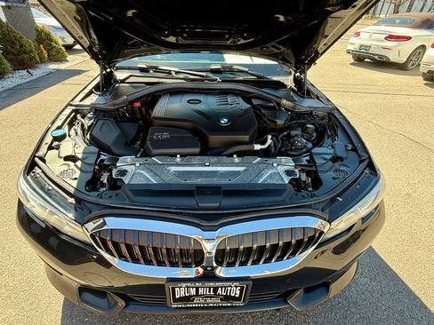 Used 2020 BMW 330i xDrive Sedan w/ Executive Package image 40