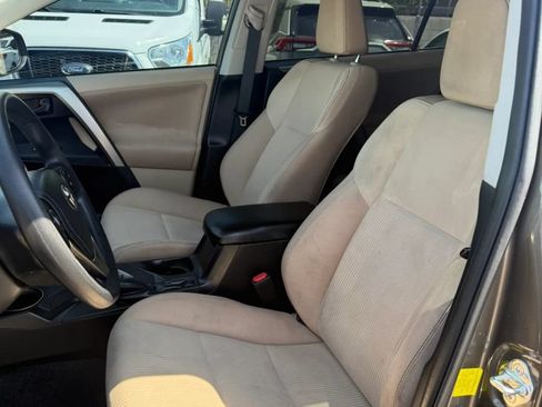 Used 2013 Toyota RAV4 XLE FWD image 7
