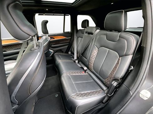 Certified 2022 Jeep Grand Cherokee Summit image 22