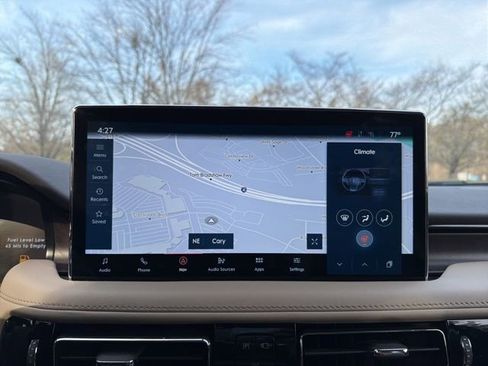 Certified 2023 Lincoln Nautilus Reserve w/ Equipment Group 201A image 17