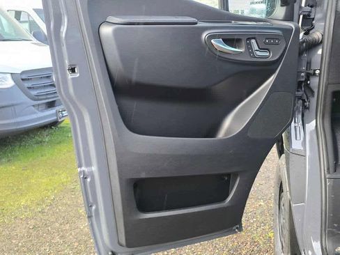 New 2026 Mercedes-Benz Sprinter 2500 image 22