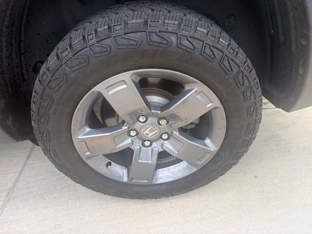 Used 2025 Honda Ridgeline TrailSport image 25