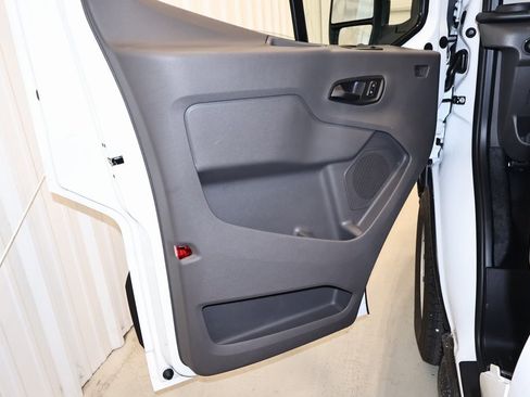 New 2026 Ford Transit 250 148 Medium Roof image 10
