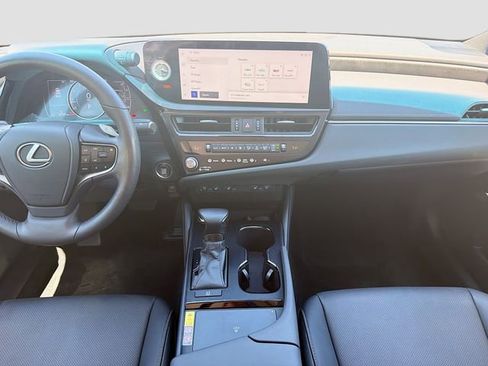 Used 2023 Lexus ES 350 w/ Premium Package FWD image 19