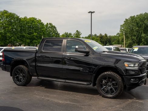Used 2022 RAM 1500 Laramie w/ Night Edition AWD/4WD image 5